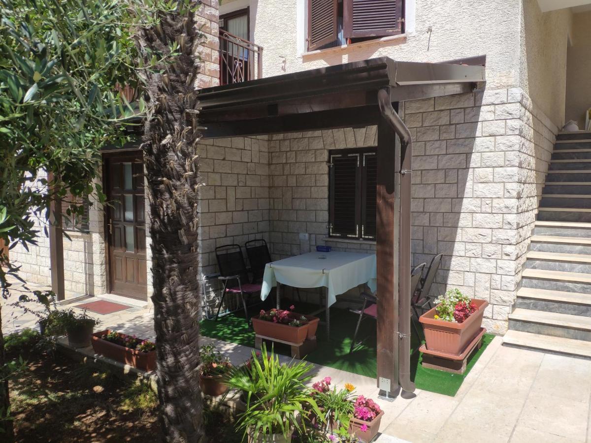 Apartments Rafael Poreč Buitenkant foto