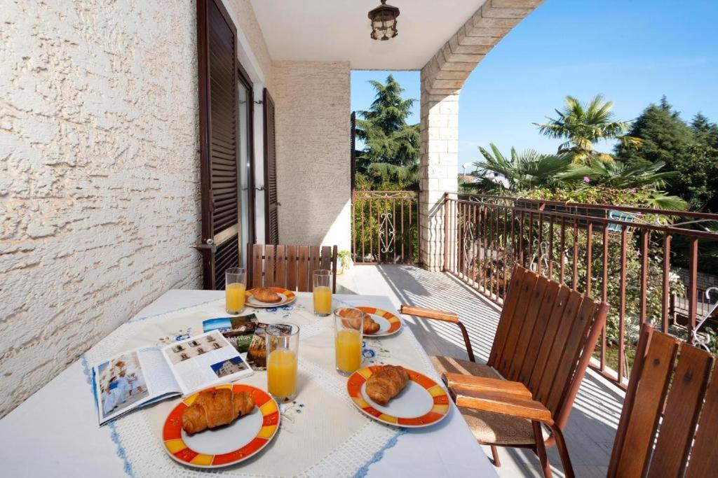 Apartments Rafael Poreč Buitenkant foto